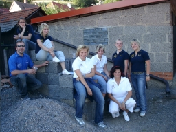 som06